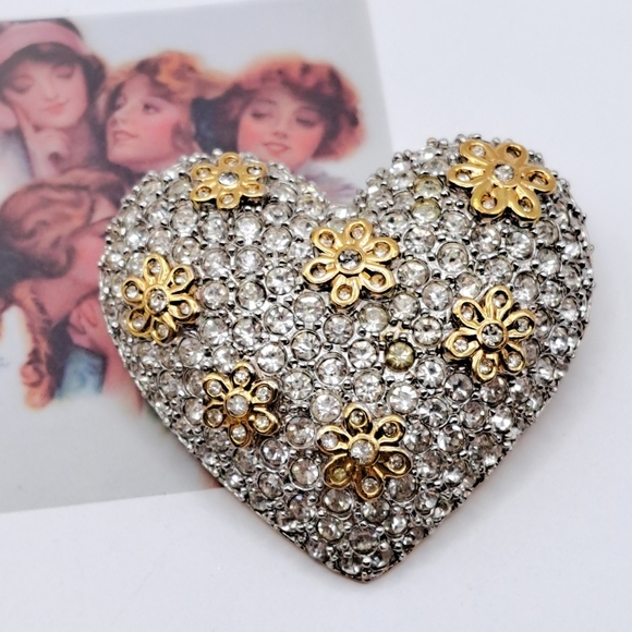 Vintage Nina Ricci Crystal Heart Brooch - Picture 2 of 5